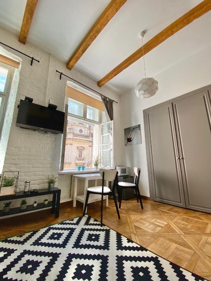 Dreaming Apartment
